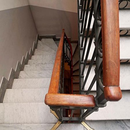 Elegant Apartment Near Brera Area 米兰 外观 照片